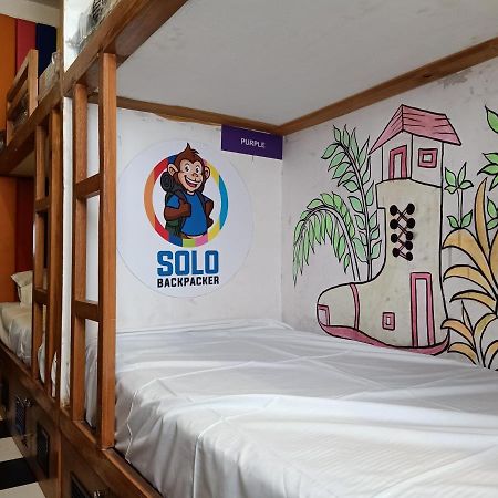 بيت شباب Solo Backpacker مومباي المظهر الخارجي الصورة